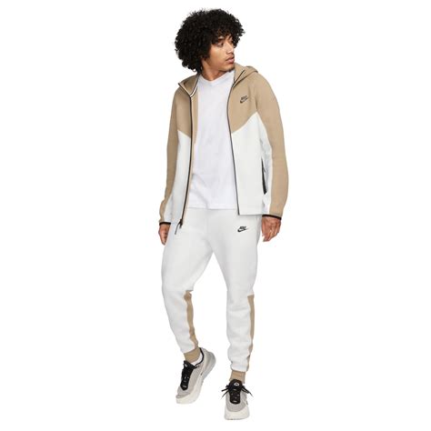 nike tech beige wit|beige Nike tech fleece tracksuit.